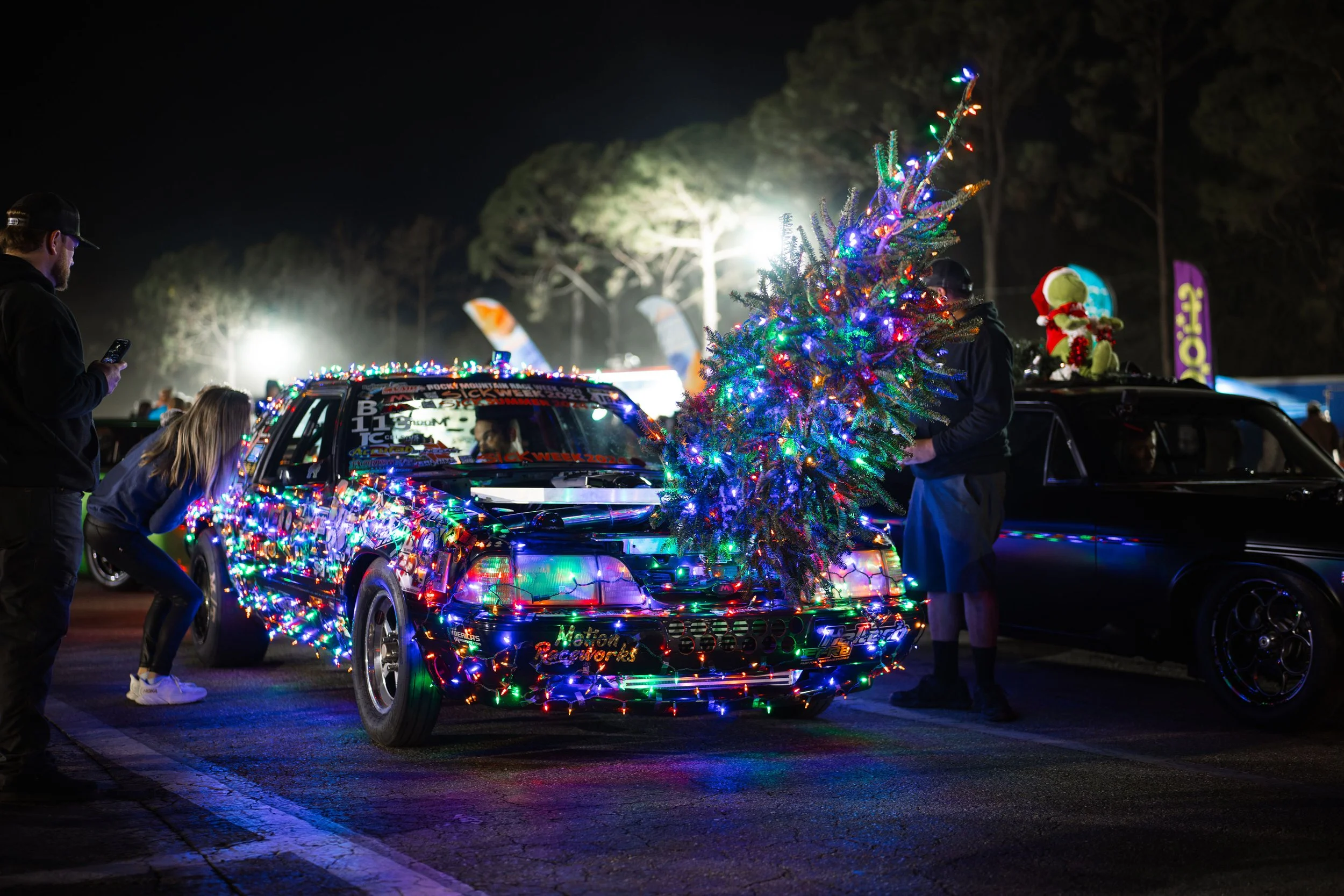 Christmas Trees, 6-Second E.T.s and Big Wheelies – Bradenton